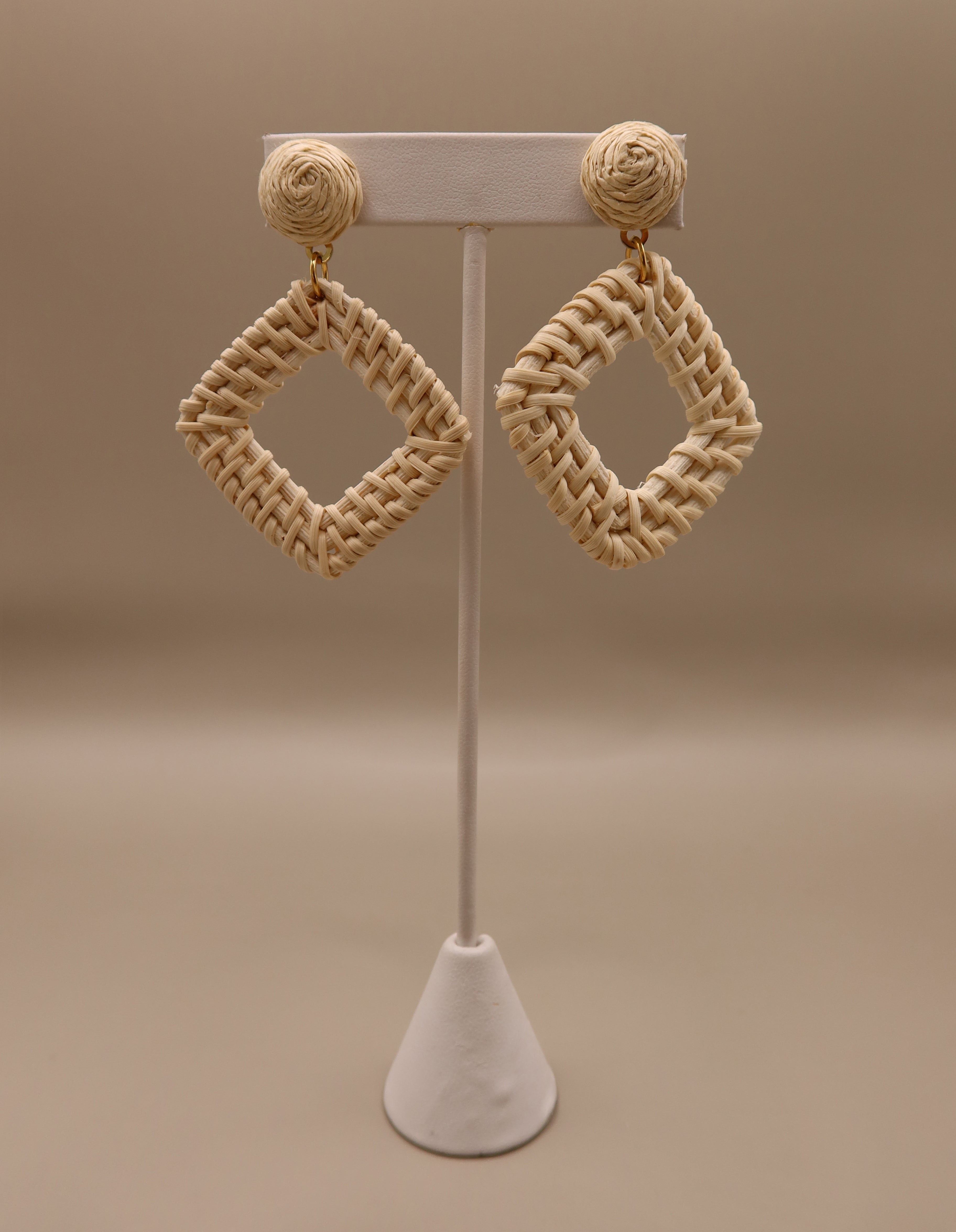 Aretes Antea