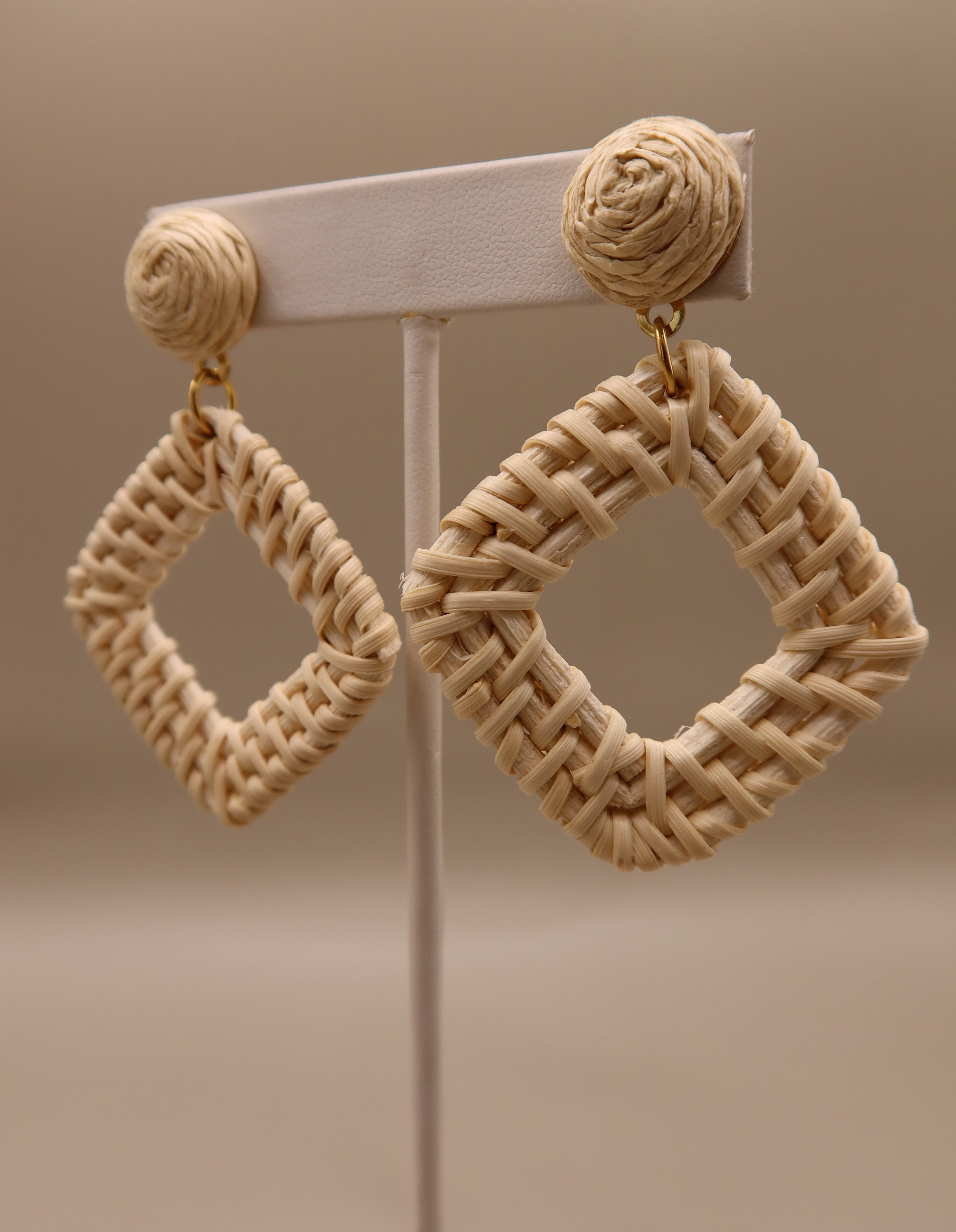 Aretes Antea