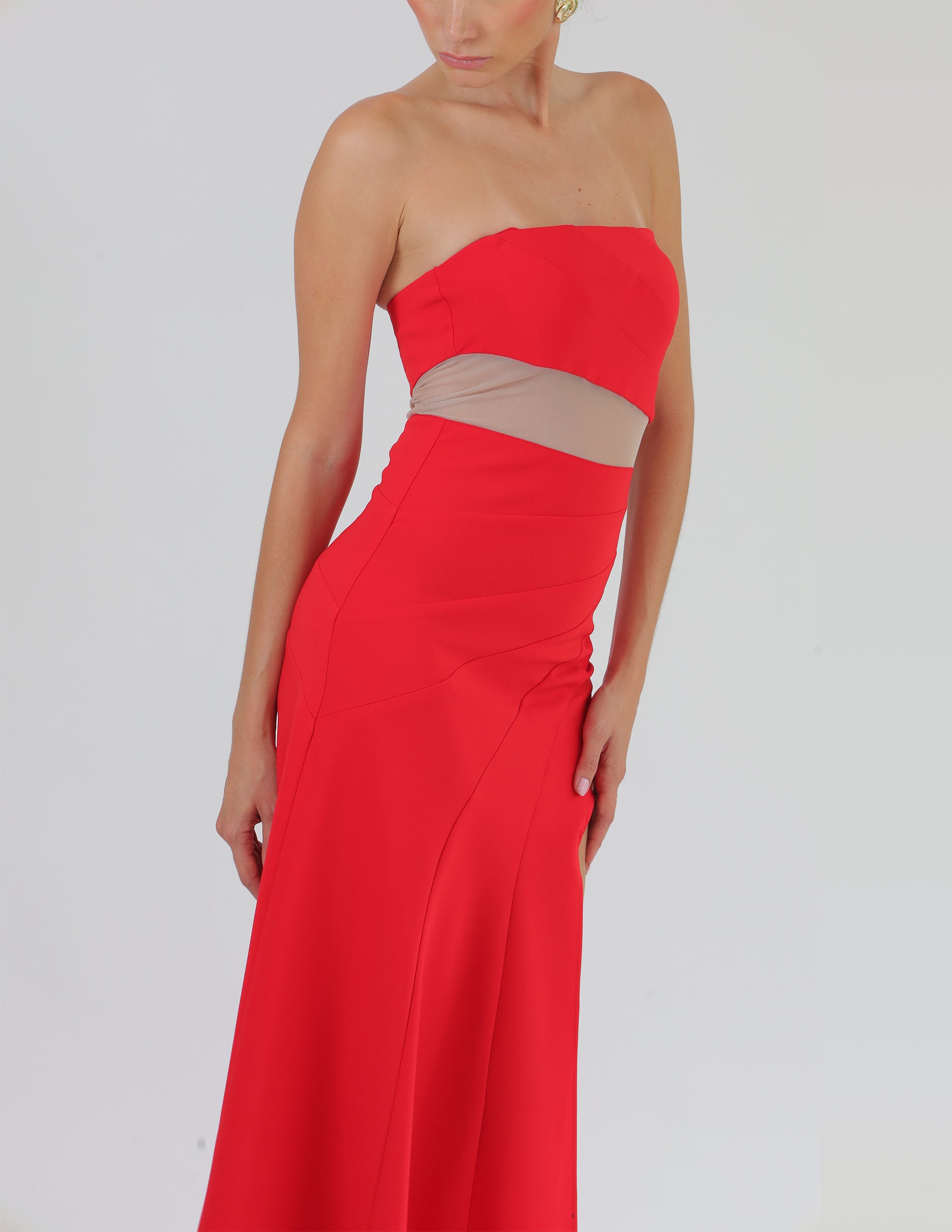 Zuri Red