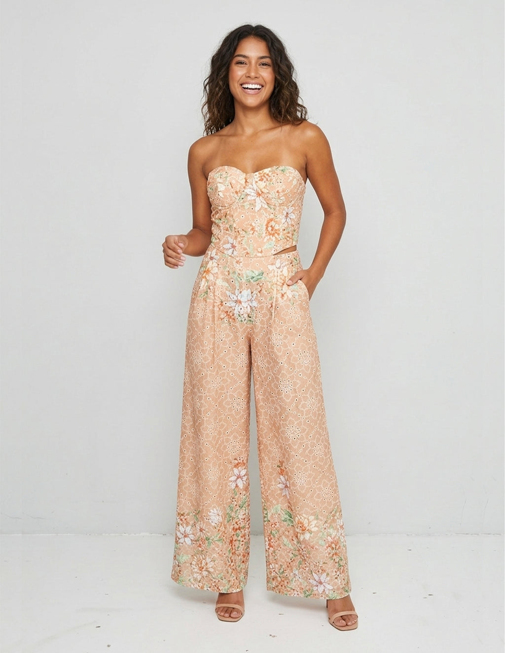 Regina Set